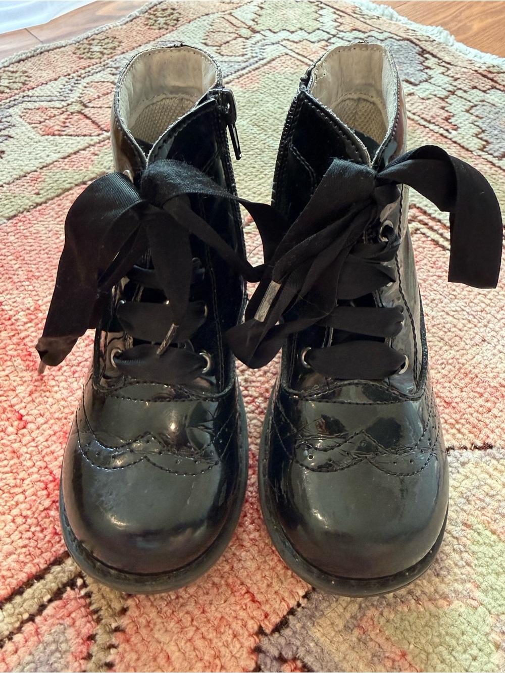 L'Amour Black Patent Ribbon-Lace Kids Boots